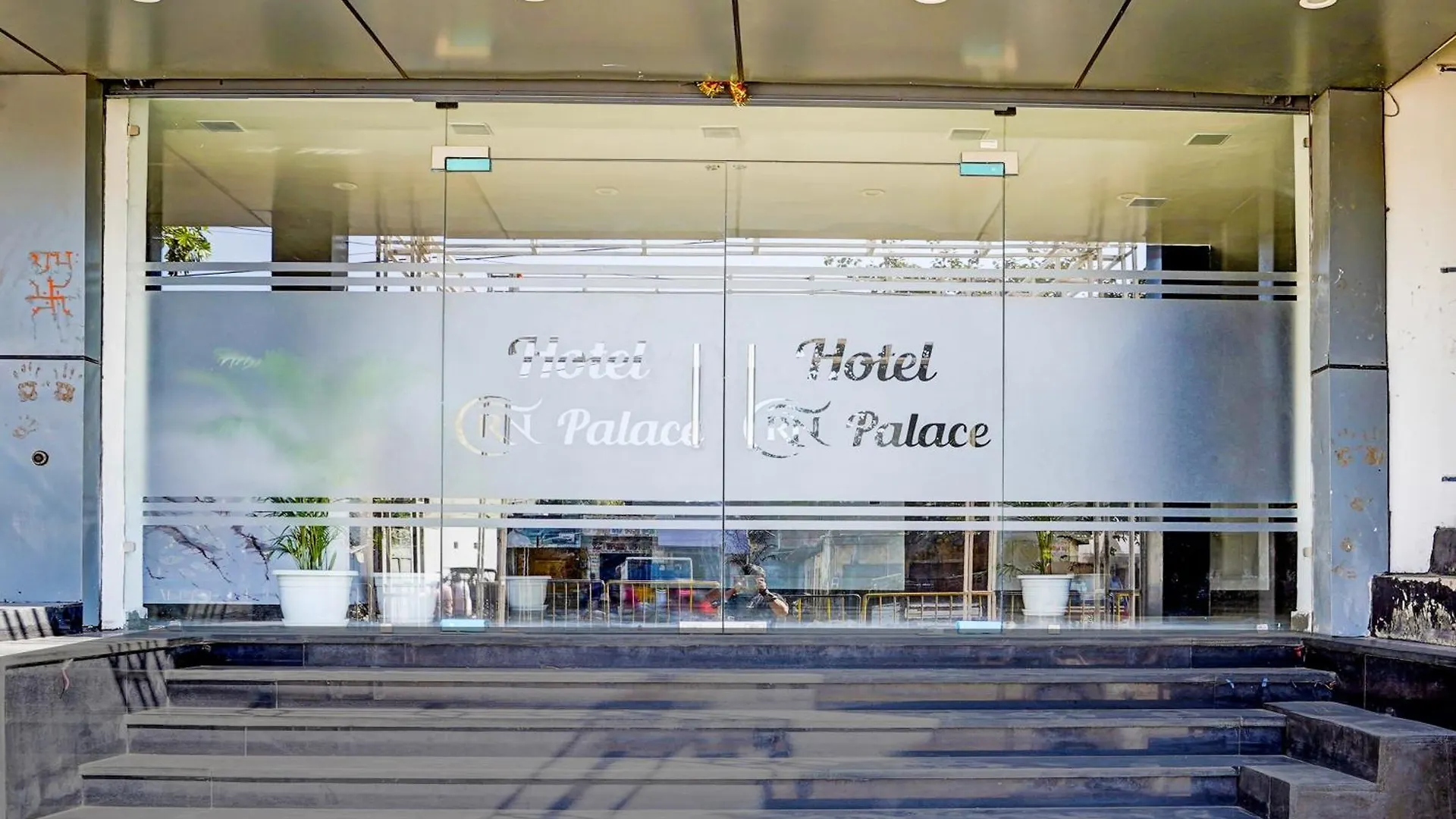 ***  Hotel O R.N. Palace Nagla Dhimar India
