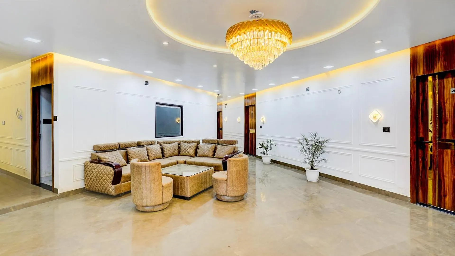 Hotel O R.N. Palace Nagla Dhimar 3*,
